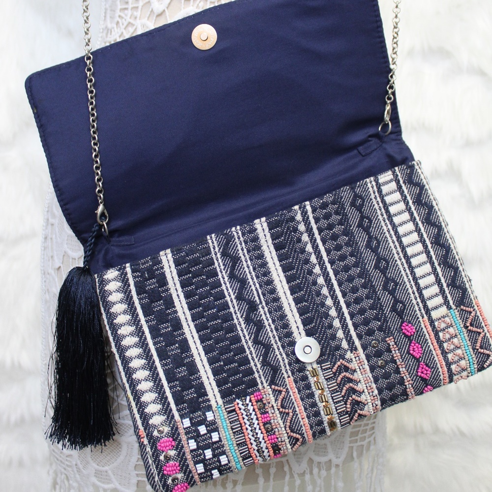 Beaded Clutch with Chain - Firm on price - Picture 3 of 6